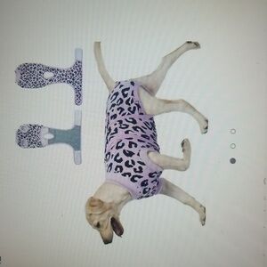 🎄🐾FUANEY RECOVERY SUIT FOR DOGS SMALL🐾NWT🎁